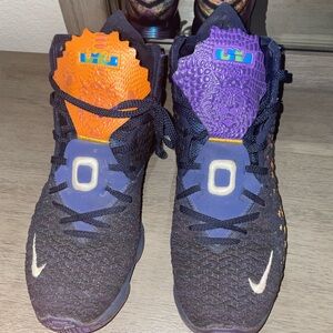Nike LeBron Shoes